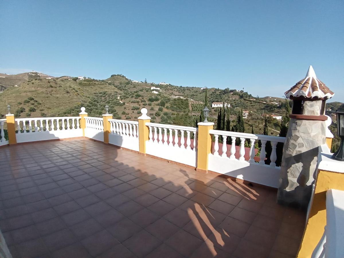 فيلا Casa Torre Del Manzano تورّوكس كوستا المظهر الخارجي الصورة